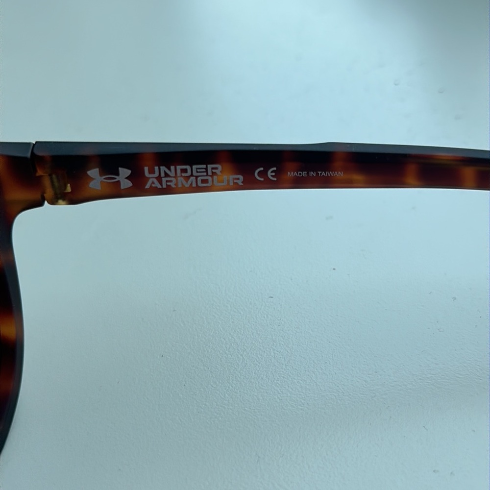 Under Armour Tortoise Shell Round Sunglasses - image 4